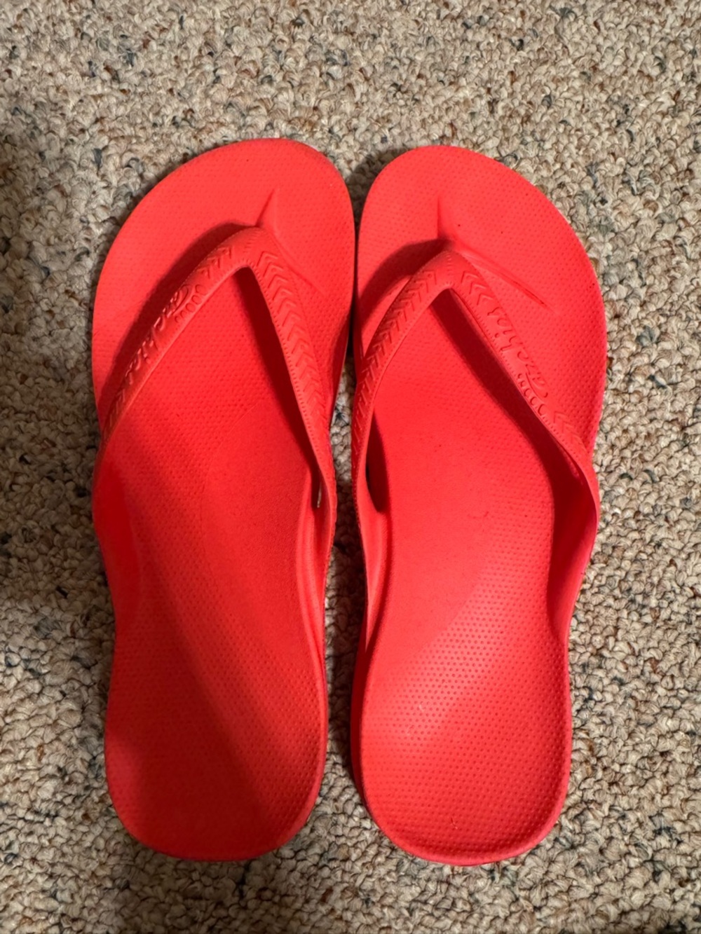 Women’s Archie’s Flip Flops Size 10